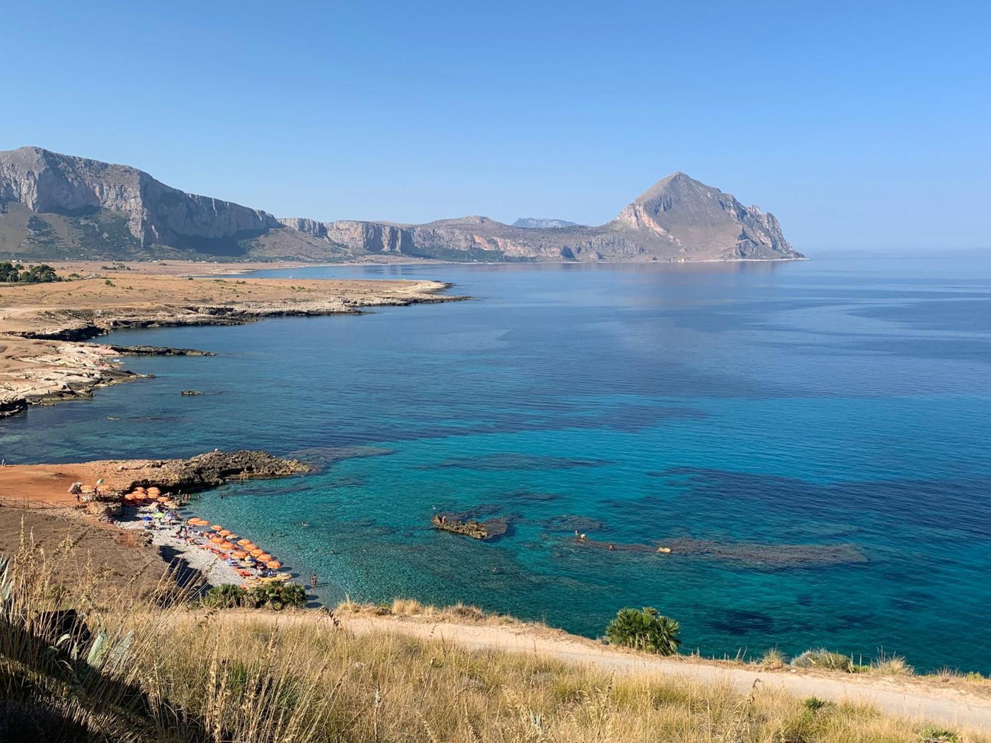 L'Oasi Una Pineta Sul Mare Custonaci Exterior foto