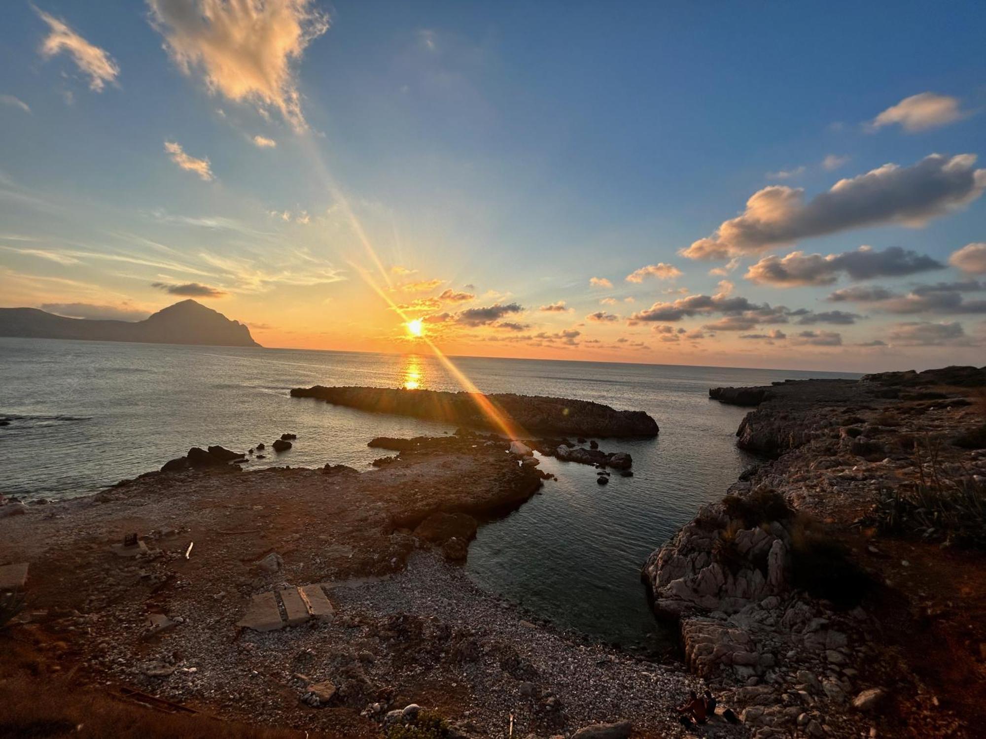 L'Oasi Una Pineta Sul Mare Custonaci Exterior foto